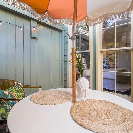 Private Patio Retreat In Charming Downtown Apartamento Savannah Exterior foto